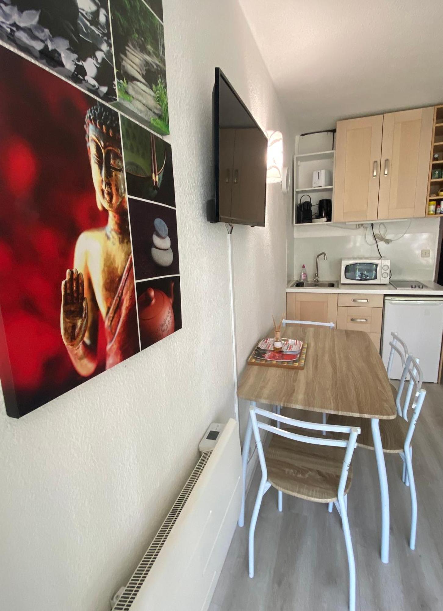 Studio La Baleine Rose Centre Cap D'Agde Exterior photo